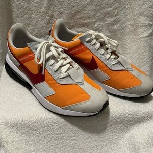 Nike Air Max Pre-Day
Kumquat size 11